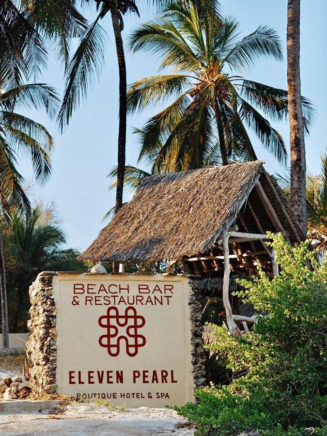 Eleven Pearl Boutique Hotel & Spa ディアニ・ビーチ エクステリア 写真