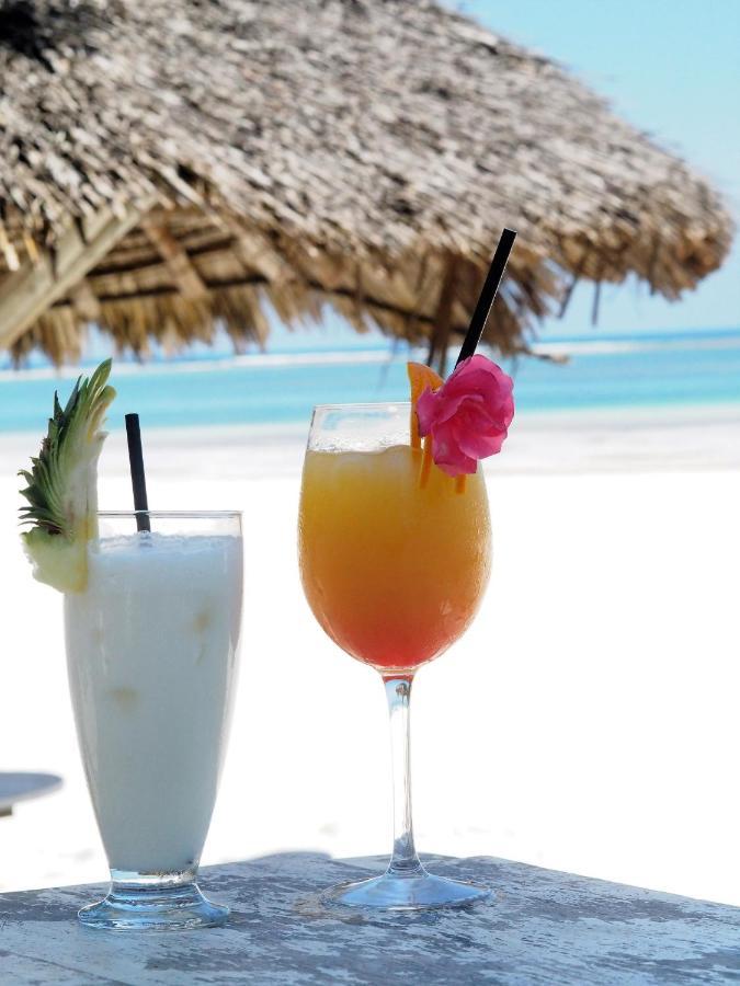 Eleven Pearl Boutique Hotel & Spa ディアニ・ビーチ エクステリア 写真
